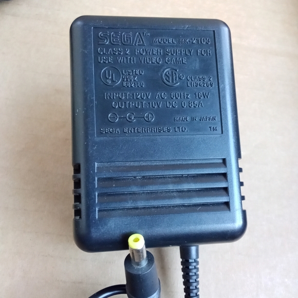 Sega Genesis Model 2 With Cables and College Football USA 96 - Picture 12 of 14